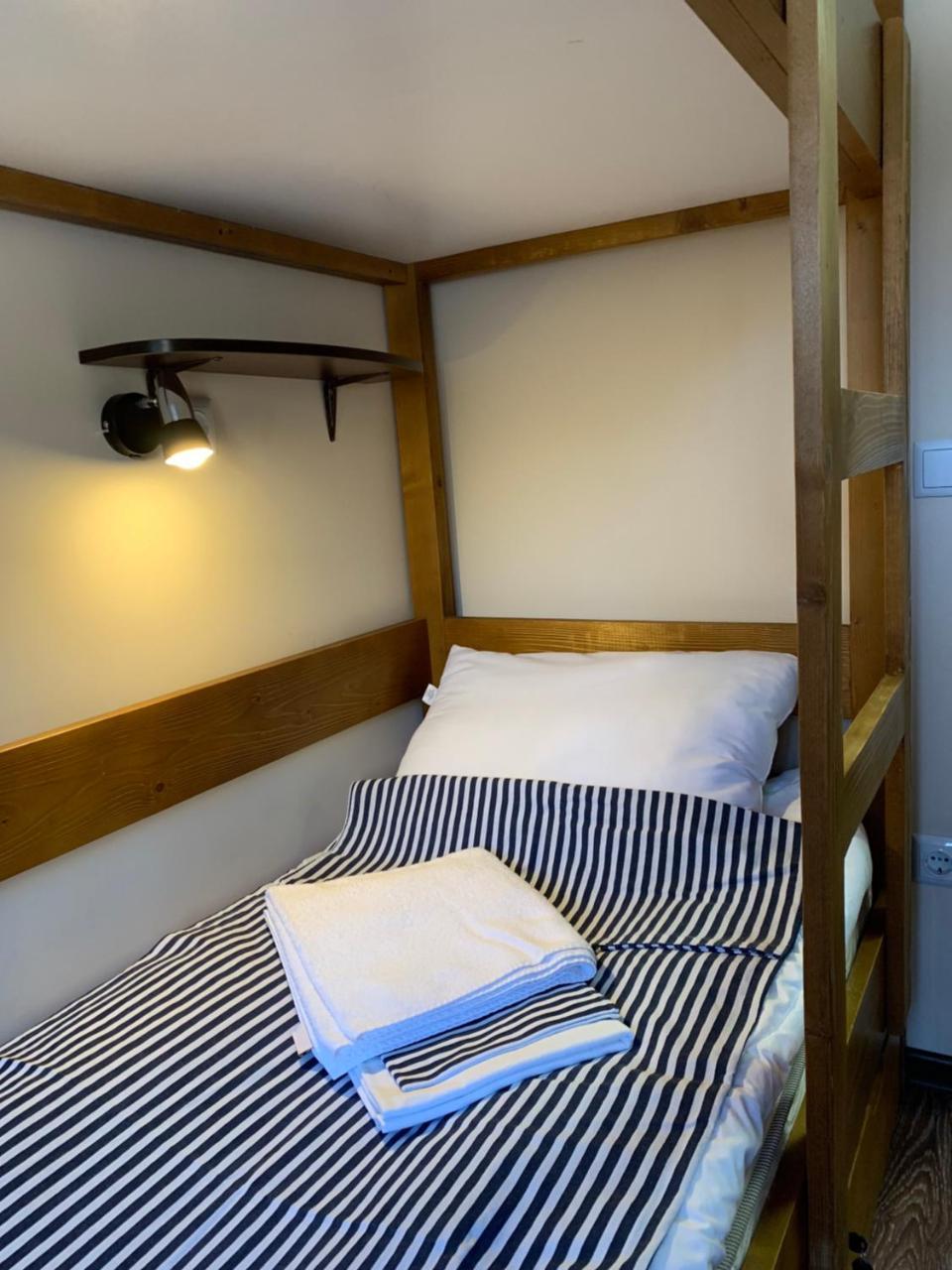 Hostel Gulliver Užhorod Esterno foto